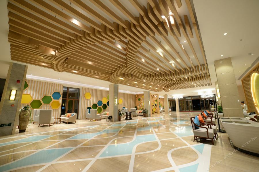 Roeasy Hospitality Hotel Sanya Extérieur photo